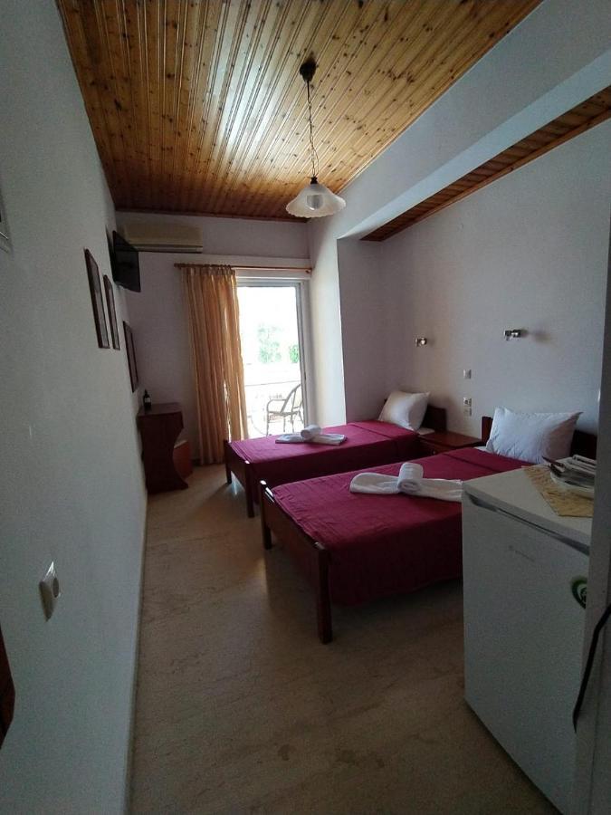 Michalis Place Apartments Vasiliki  Luaran gambar
